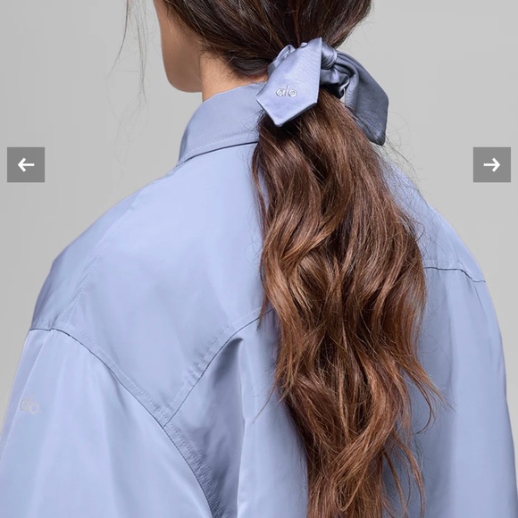ALO Yoga Accessories - ALO Yoga Airlift Rhythm Scrunchie